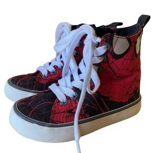 GAP Spider-Man MARVEL high top sneakers size 6 toddler